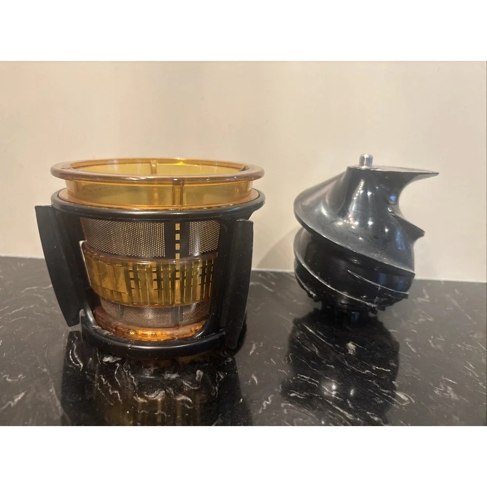 Kuvings silent juicer UL-100